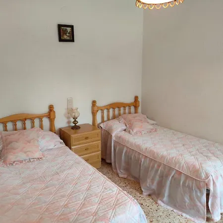 Parque Iv Solo Familias Serviplaya Гандия