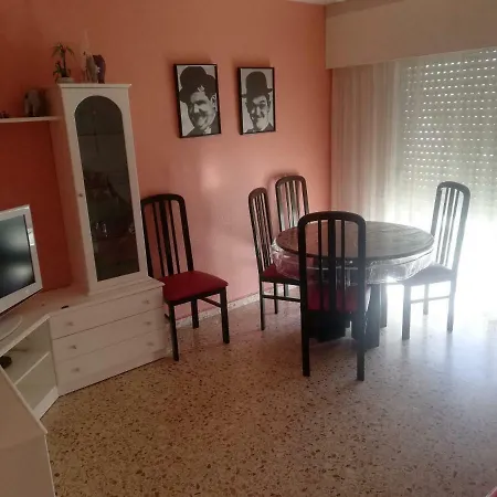 Parque Iv Solo Familias Serviplaya Гандия