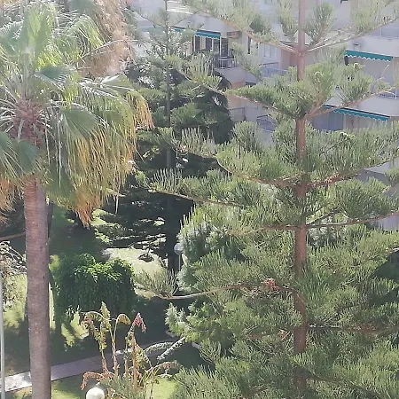 Parque Iv Solo Familias Serviplaya Гандия