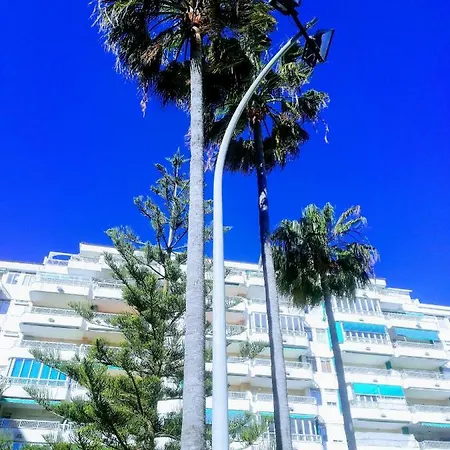 Parque Iv Solo Familias Serviplaya アパート